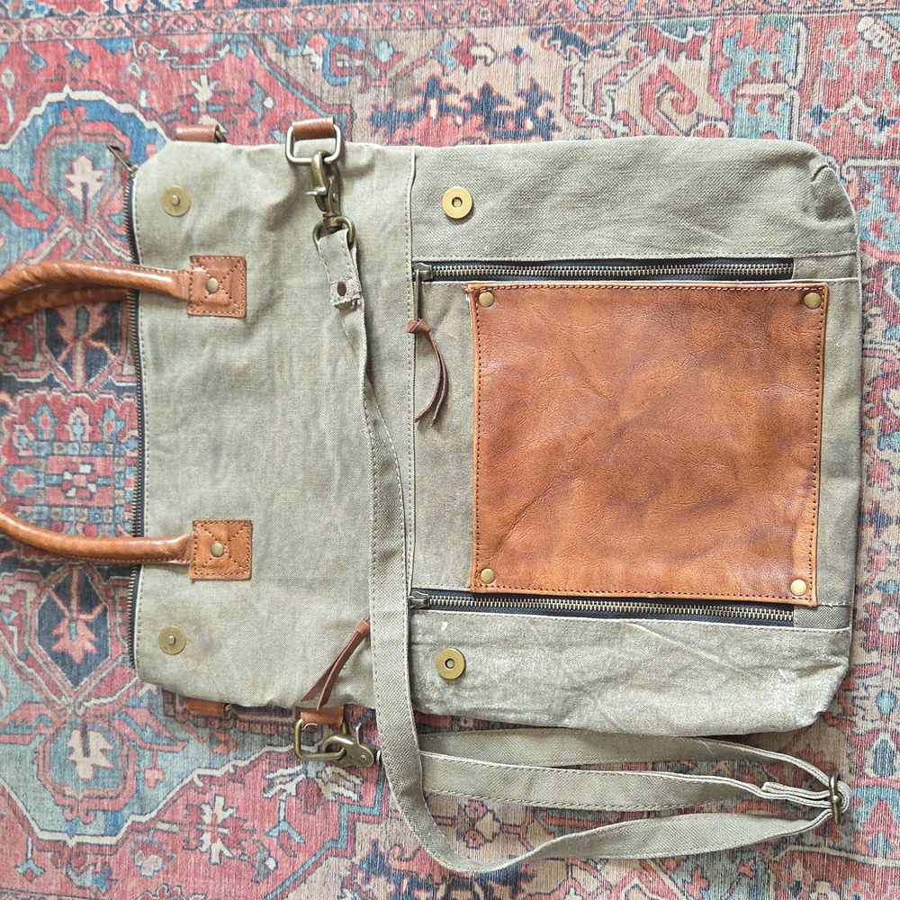EUC Mona B Crossbody